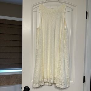 Hem & thread lace dress NWT